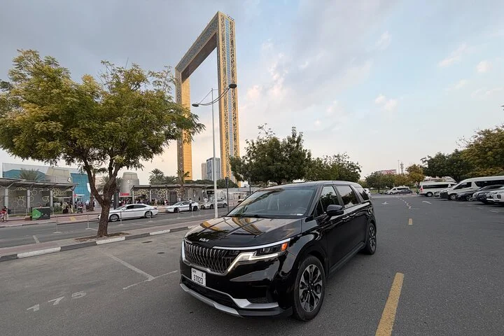 Dubai to Abu Dhabi Private Transfer – One Way & Return