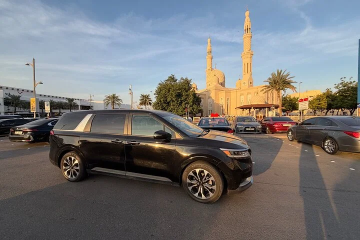 Dubai to Abu Dhabi Private Transfer – One Way & Return