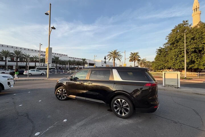 Dubai to Abu Dhabi Private Transfer – One Way & Return