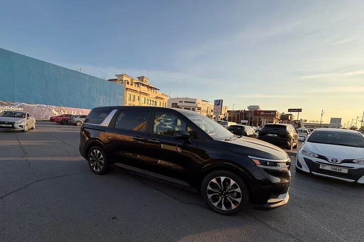 Dubai to Abu Dhabi Private Transfer – One Way & Return