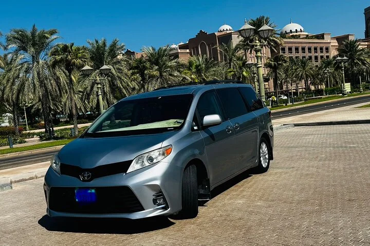 Dubai to Abu Dhabi Private Transfer – One Way & Return