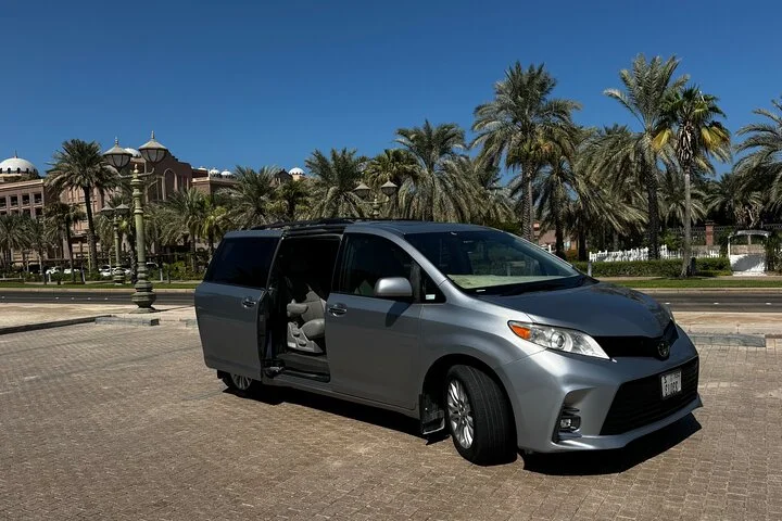 Dubai to Abu Dhabi Private Transfer – One Way & Return