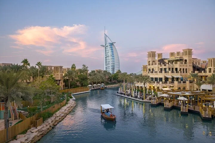 Dubai Top 10 Landmarks Tour with Burj Khalifa and Transfers