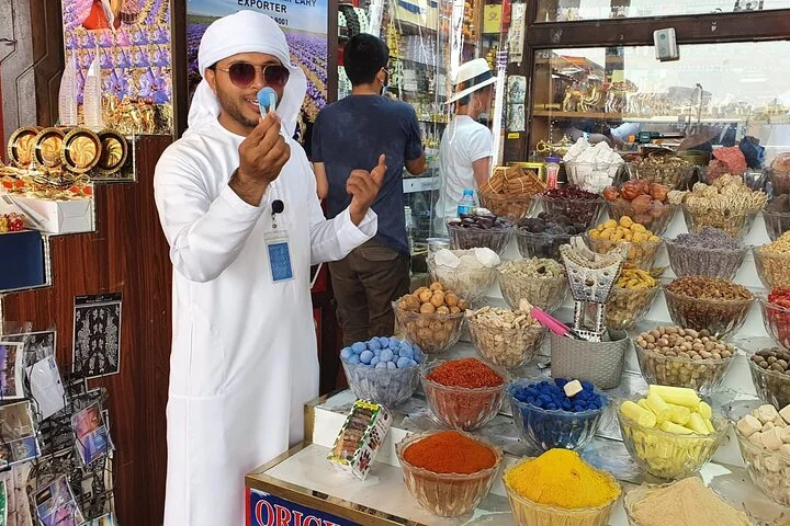 Dubai Top Attractions, Blue Mosque, Local Markets with Abra ride