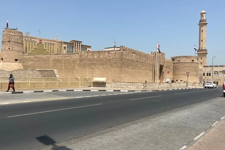 Dubai Top Attractions, Blue Mosque, Local Markets with Abra ride