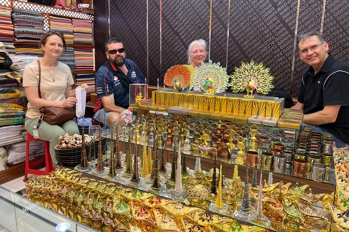Dubai Top Attractions, Blue Mosque, Local Markets with Abra ride
