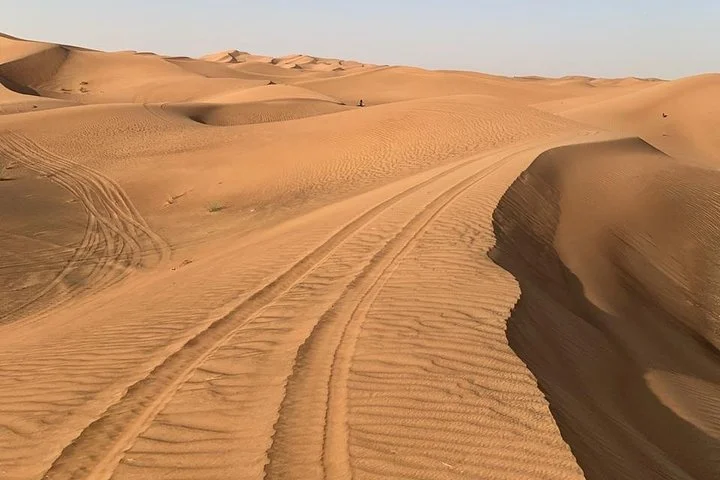 Dubai: Unique MORNING Quad Bike Red Dunes Safari