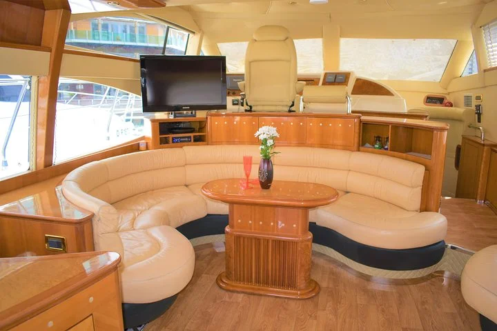 Dubai Yacht Rental - Book 58 ft Private Yacht up to 28 persons