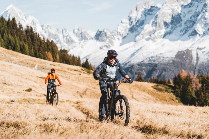 E-bike tour Chamonix – Chamonix glacier view (all levels)
