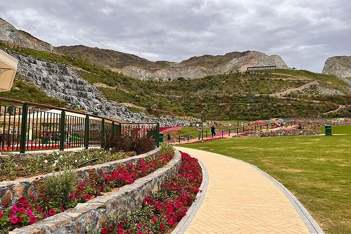 East Coast - Fujairah Private Tour Nature and Heritage Beauty