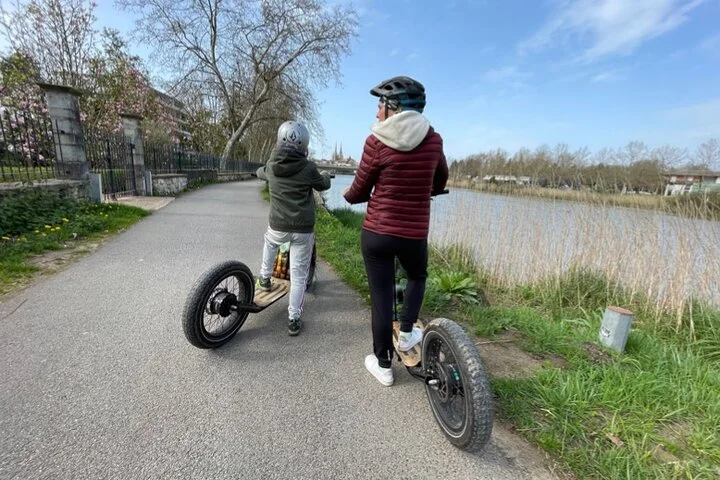 Electric Scooter Excursion with Tapas Aperitif