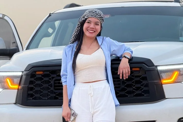 Evening Desert Safari With Live Shows and BBQ Dinner