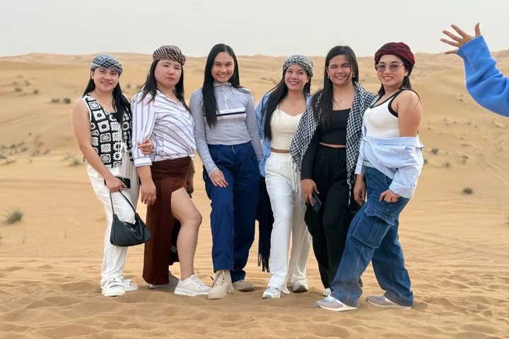 Evening Desert Safari With Live Shows and BBQ Dinner