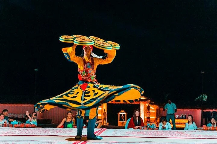 Evening Dune Bashing and Camel Ride in Dubai with BBQ Dinner