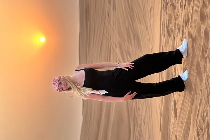 Evening Red Dunes Desert Safari BBQ & Shows & Camel Ride & Falcon