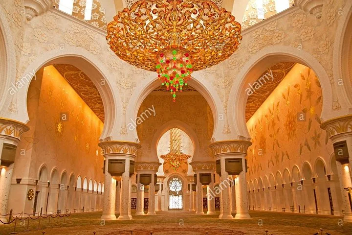 Exclusive Full-Day Abu Dhabi City Tour with Sheikh Zayed Mosque