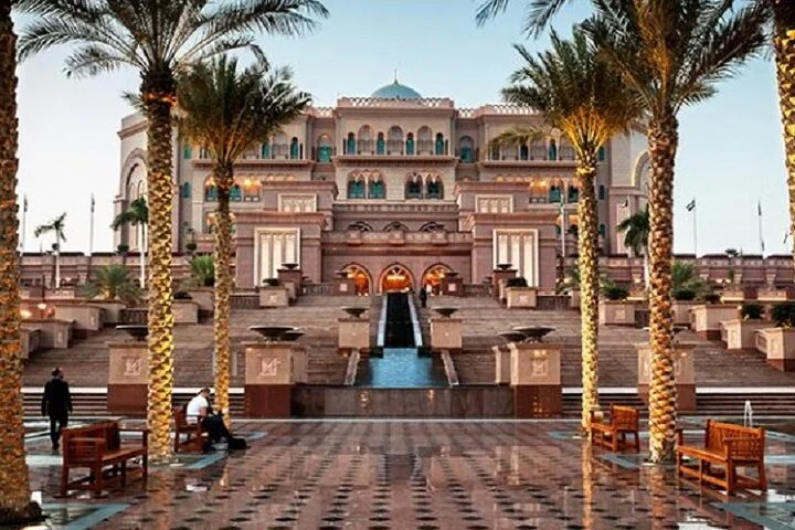 Exclusive Full-Day Abu Dhabi City Tour with Sheikh Zayed Mosque