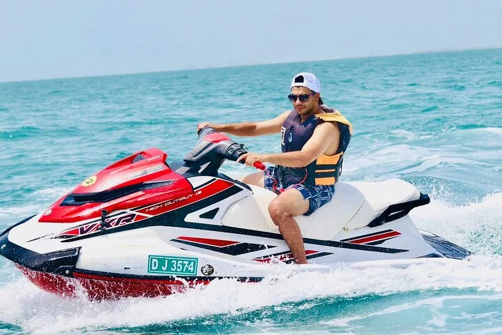 Experience Dubai with Jet Skiing Activity