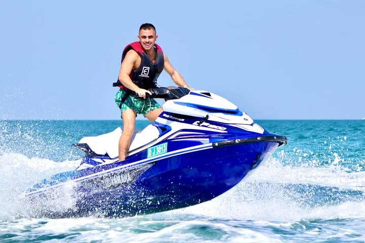 Experience Dubai with Jet Skiing Activity