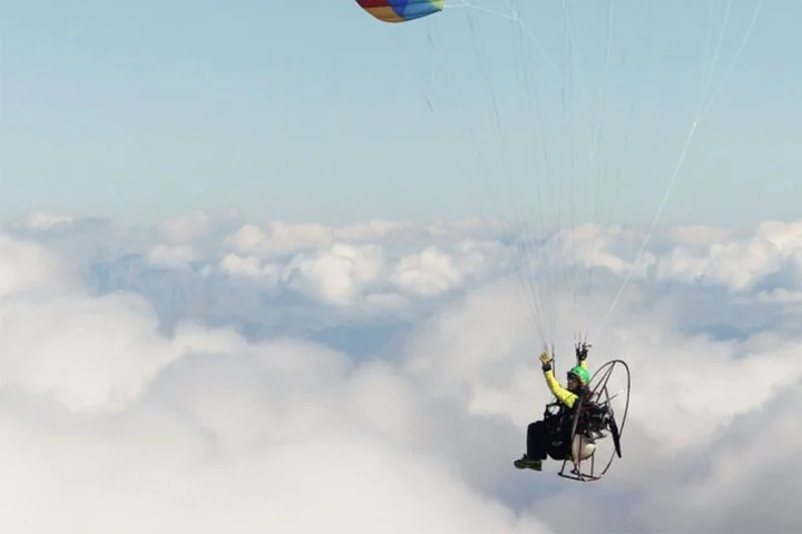 Experience Excitement With Paramator or paragliding.