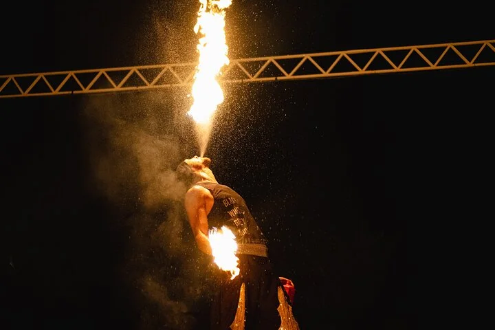 Experience Private Desert Safari with 5* BBQ Dinner Dune Bashing