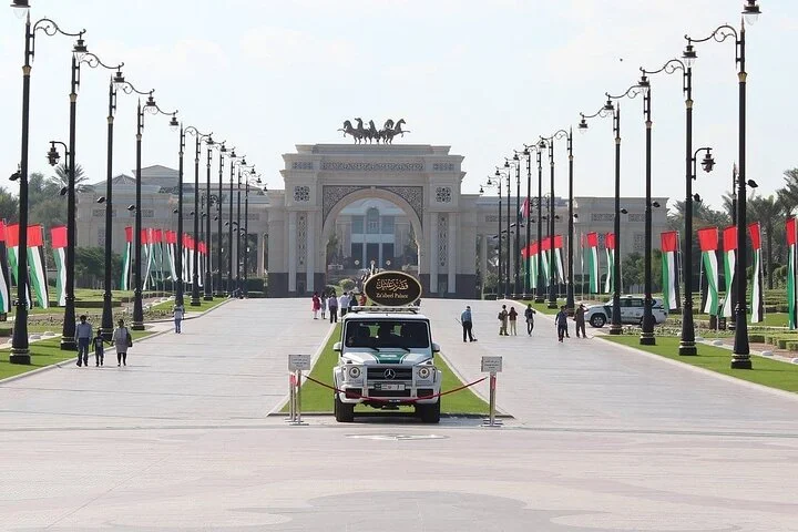 Explore Dubai a Full Day Tour