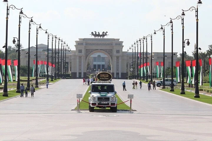 Explore Dubai From History to High Rises