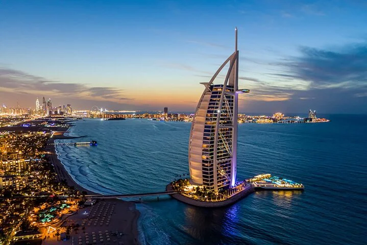 Explore Dubai From History to High Rises