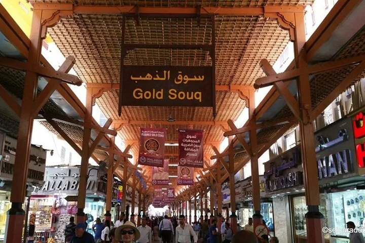 Explore Old Dubai Al fahidi District Museums Markets Abra