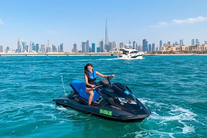 Fastest Jet Ski with Dubai Skyline, Burj Al Arab Views and Juice