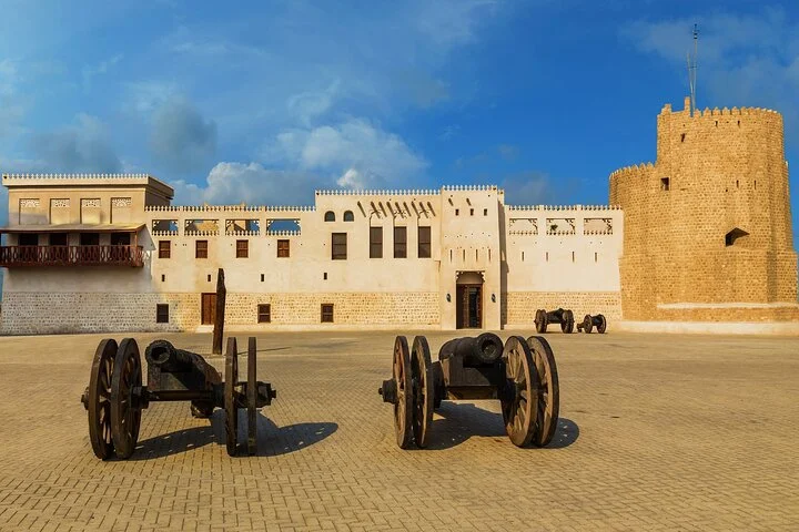 Five Emirates Tour from Dubai! A Day trip to countryside of UAE!