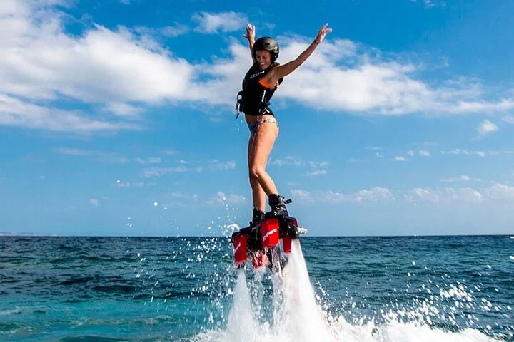 Flyboarding in Dubai - 30 Minutes