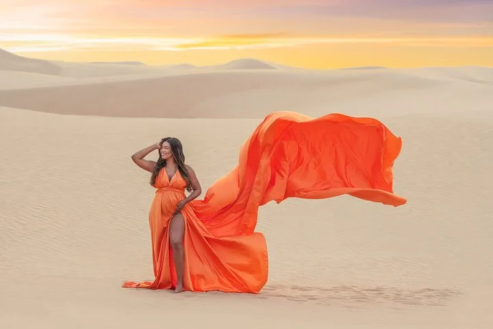 Flying dress photoshoot Dubai Solo, Couple and Group Session