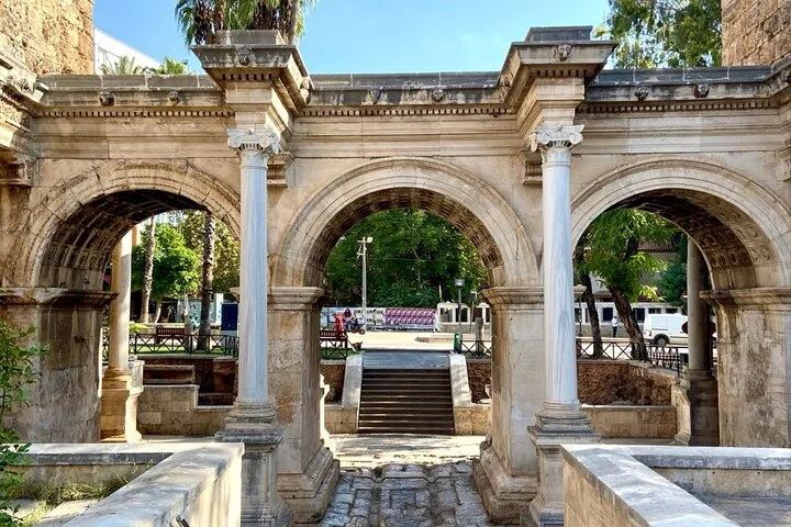 fransızca ve ingilizce rehberli Antalya City Tour