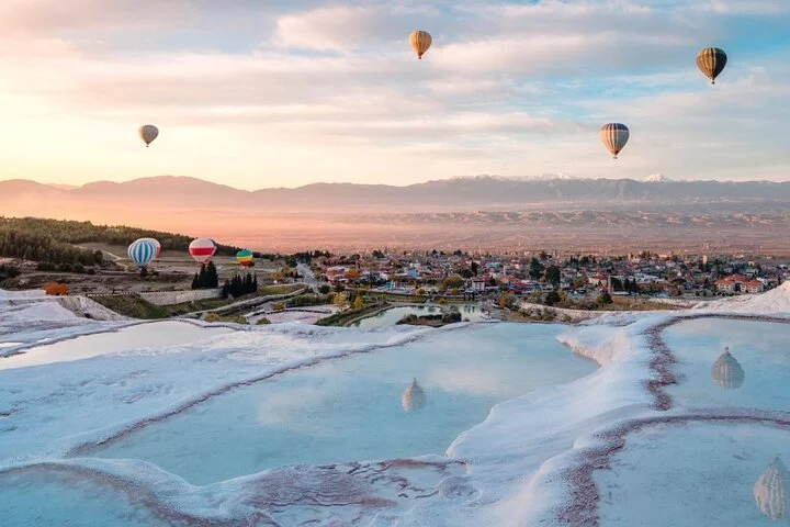 From Antalya Pamukkale and Hierapolis Tour with Cleopatra Pool