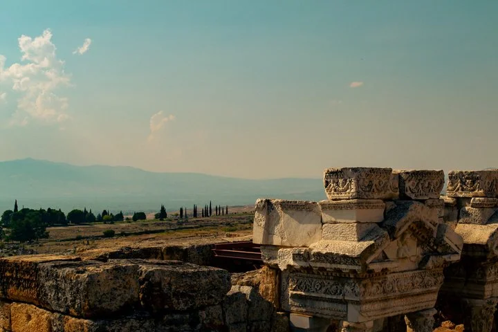 From Antalya/Kemer: Pamukkale and Hierapolis Tour with Lunch