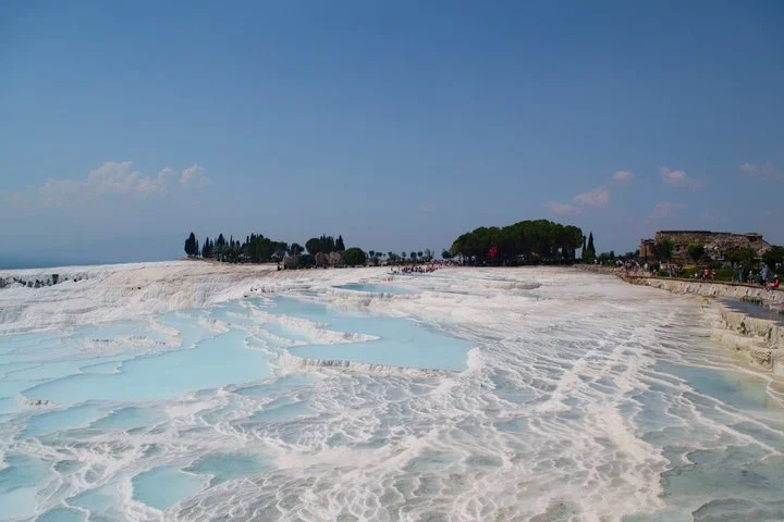 From Antalya/Kemer: Pamukkale and Hierapolis Tour with Lunch