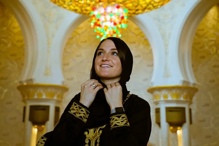 From Dubai: Abu Dhabi City Sightseeing & Sheikh Zayed Mosque