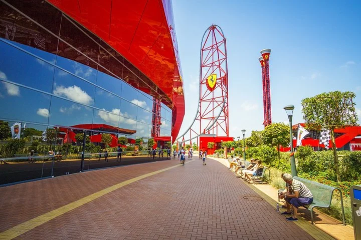 From Dubai: Abu Dhabi City Sightseeing & Sheikh Zayed Mosque