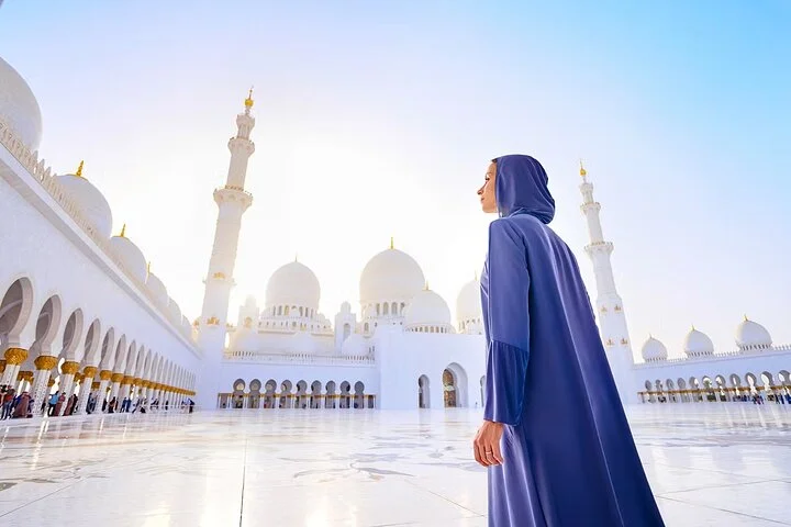 From Dubai Private Abu Dhabi Sheikh Zayed Grand Mosque Tour