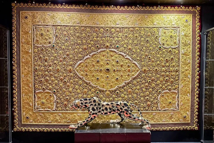 From Dubai to Abu Dhabi Premium Full Day Sightseeing Tour