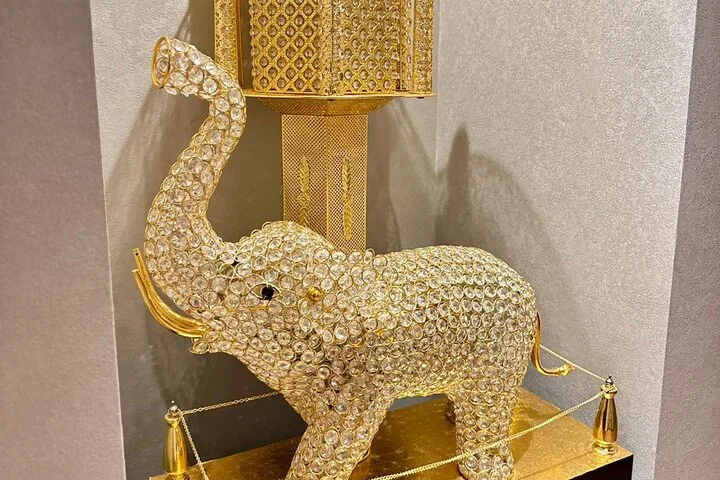 From Dubai to Abu Dhabi Premium Full Day Sightseeing Tour