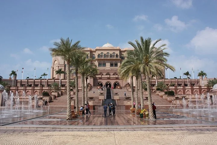 Full Day Abu Dhabi City Tour + Ferrari World Park Private Basis