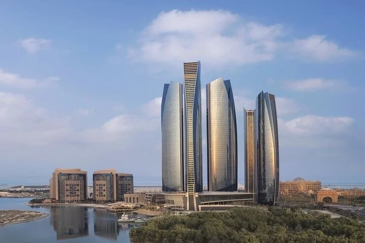 Full-Day Abu Dhabi City Tour with Etihad Tower Entry