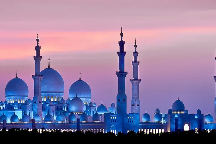 Full-Day Abudhabi City Tour with Grand Mosque Visit (VIP Tour)