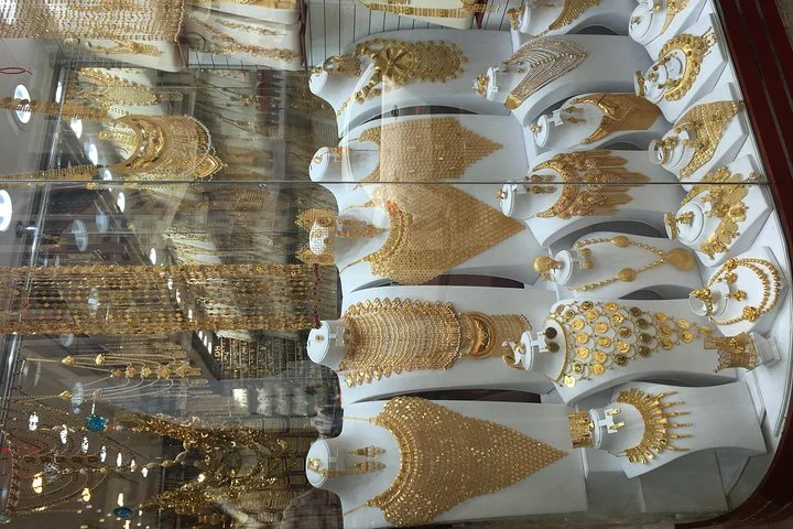 Full Day Dubai Shopping Tour with Private Transfers