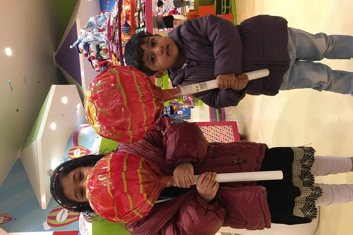 Full Day Dubai Shopping Tour with Private Transfers