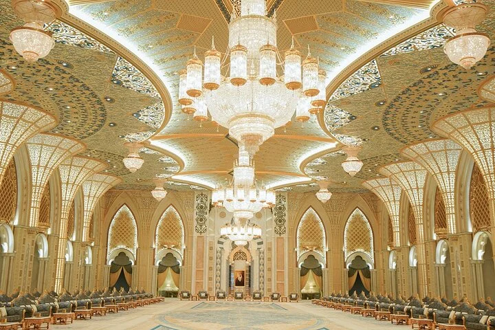 Full-day Private City Tour in Abu Dhabi (Private)