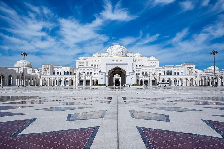 Full-day Private City Tour in Abu Dhabi (Private)