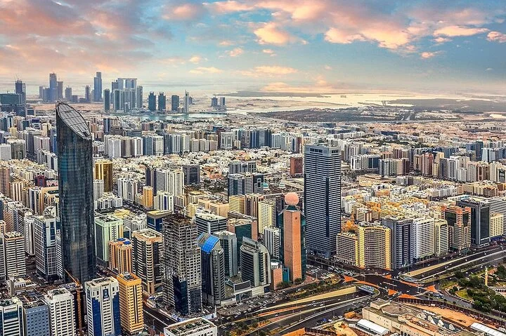 Full Day Private Tour in Abu Dhabi with Guide & Mosque entry pass